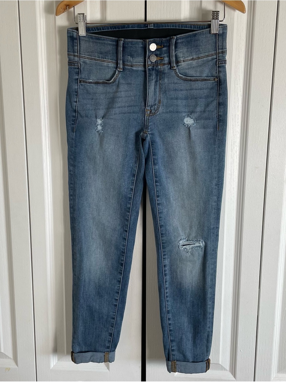 Apt. 9 Ab Solution Ankle* Jeans Women’s 2 Blue Denim Distressed Cuffed Boho
